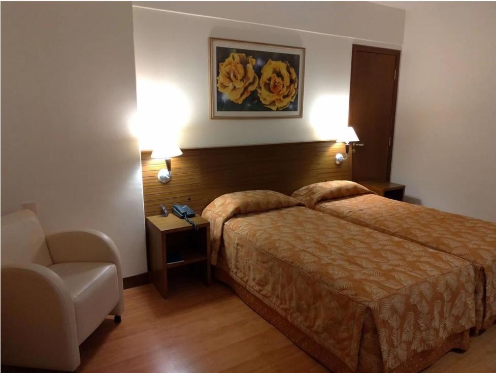 Master Plaza Hotel Barbacena Bagian luar foto