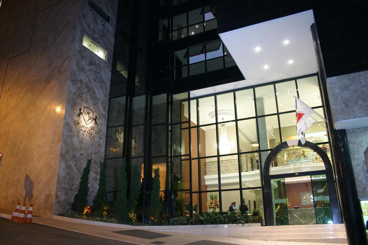 Master Plaza Hotel Barbacena Bagian luar foto